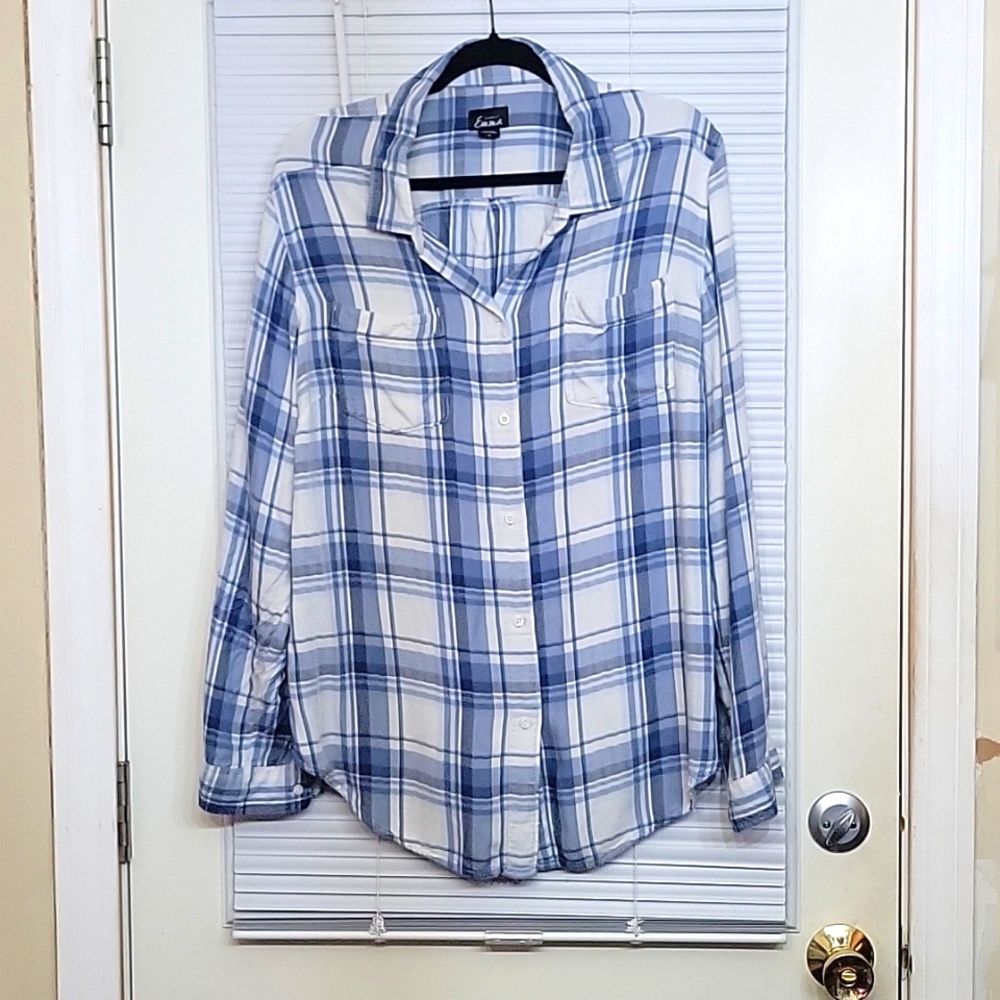 SIMPLY Emma 1X blue plaid long sleeve shirt
